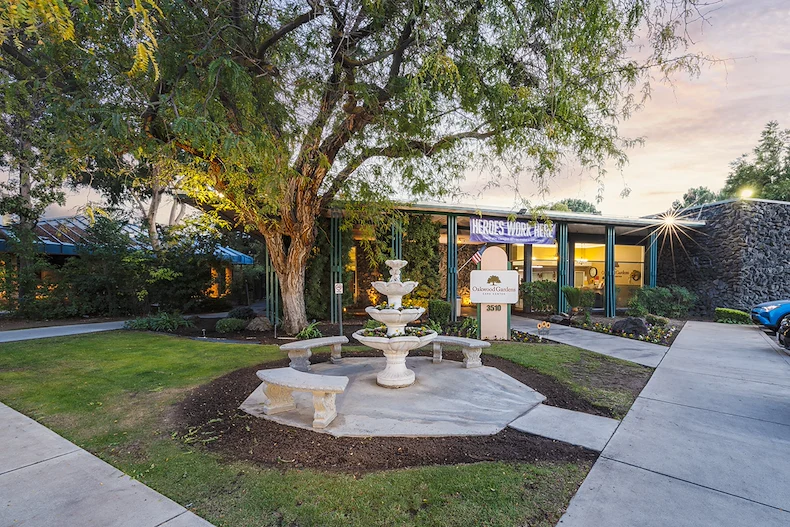 Image of Oakwood Gardens Care Center (1)