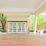 Image of Courtyard At Seasons (1)