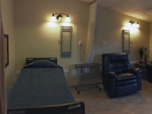 Image of Colonial Manor Of Amana (7)