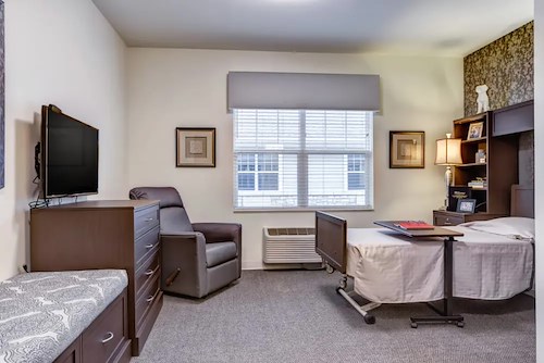 Image of The Oaks at Belmont Senior Living (6)