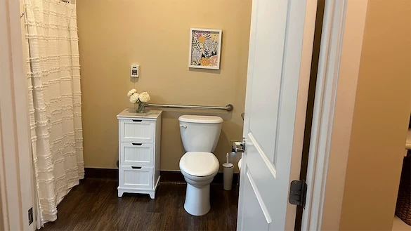 Image of BeeHive Homes of Henderson I & II (6)