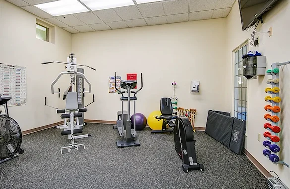 Image of Lake Oaks Apartments (4)