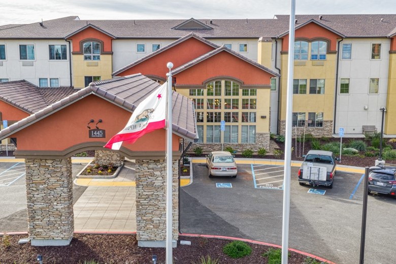 Image of The Woodlake Senior Living (2)