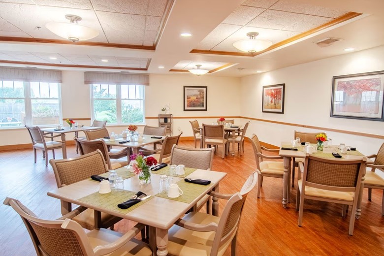 Image of Oak Park Place - Burlington (3)