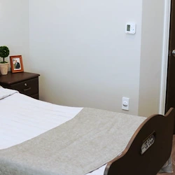 Image of Manor Court Of Rochelle (3)