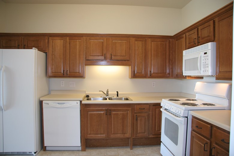 Image of Saint Therese at Oxbow Lake Senior Living (2)