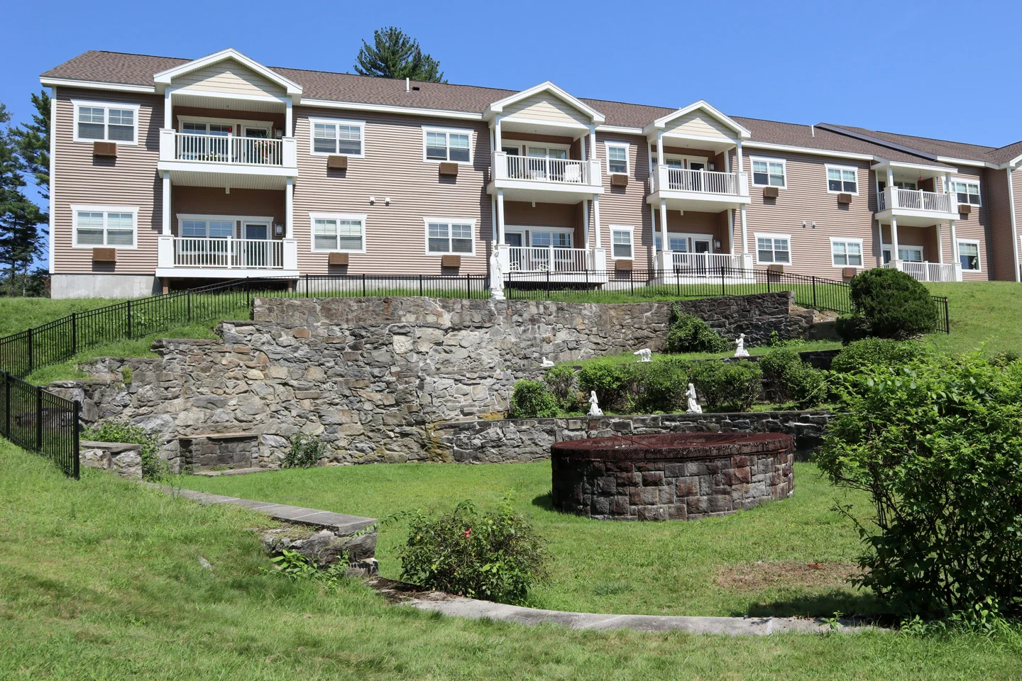 Image of Warde Assisted Living (3)