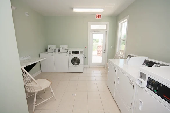 Image of Peach Place (5)