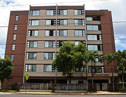 Image of Harry & Jeanette Weinberg Apt (3)