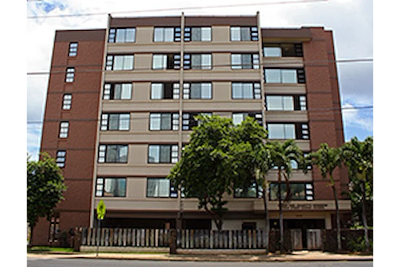 Image of Harry & Jeanette Weinberg Apt (3)