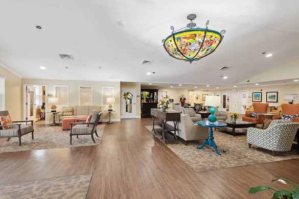 Image of Spring Oak at Lexington (2)