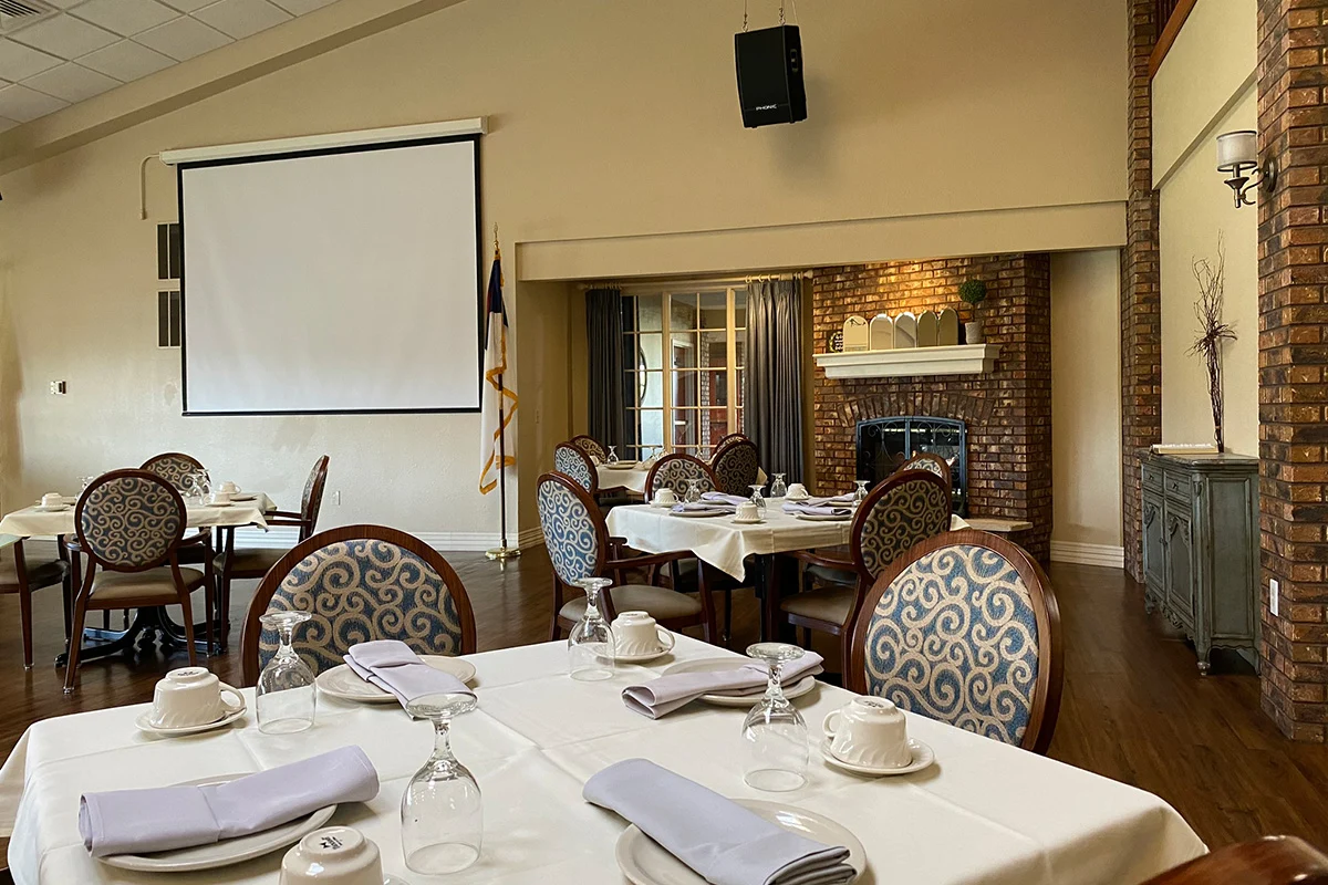 Image of Chapters Living of Council Bluffs Senior Living (2)