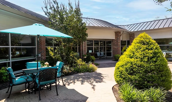 Image of Commonwealth Senior Living at Leigh Hall (5)