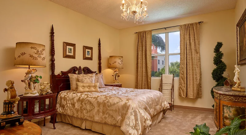 Image of The Palace Royale (5)