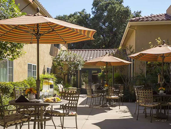 Image of Atria Santa Clarita (5)