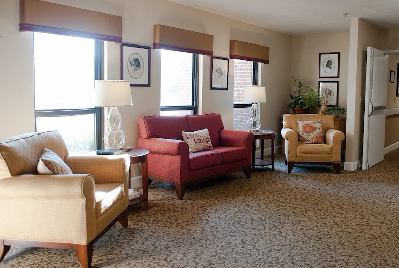 Image of Commonwealth Senior Living at Hillsville (5)