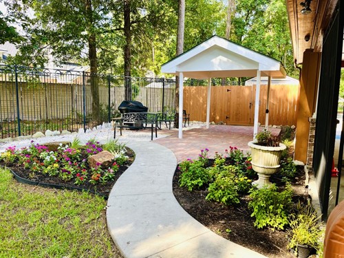Image of The Bradford Grove Cottage (1)