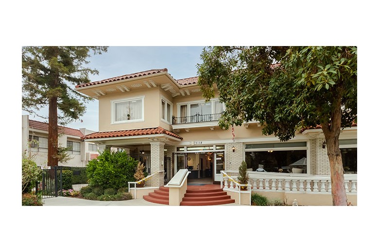 Image of Silverado The Huntington Memory Care Community (2)