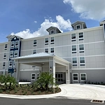 Image of Lakeshore Manor at Lake Jackson (1)