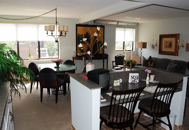 Image of R. H. Myers Apartments (3)