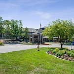 Image of Independence Village of Des Moines (2)