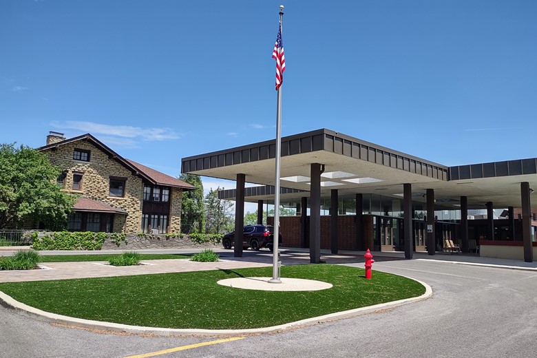 Image of Plum Landing Retirement Community (9)