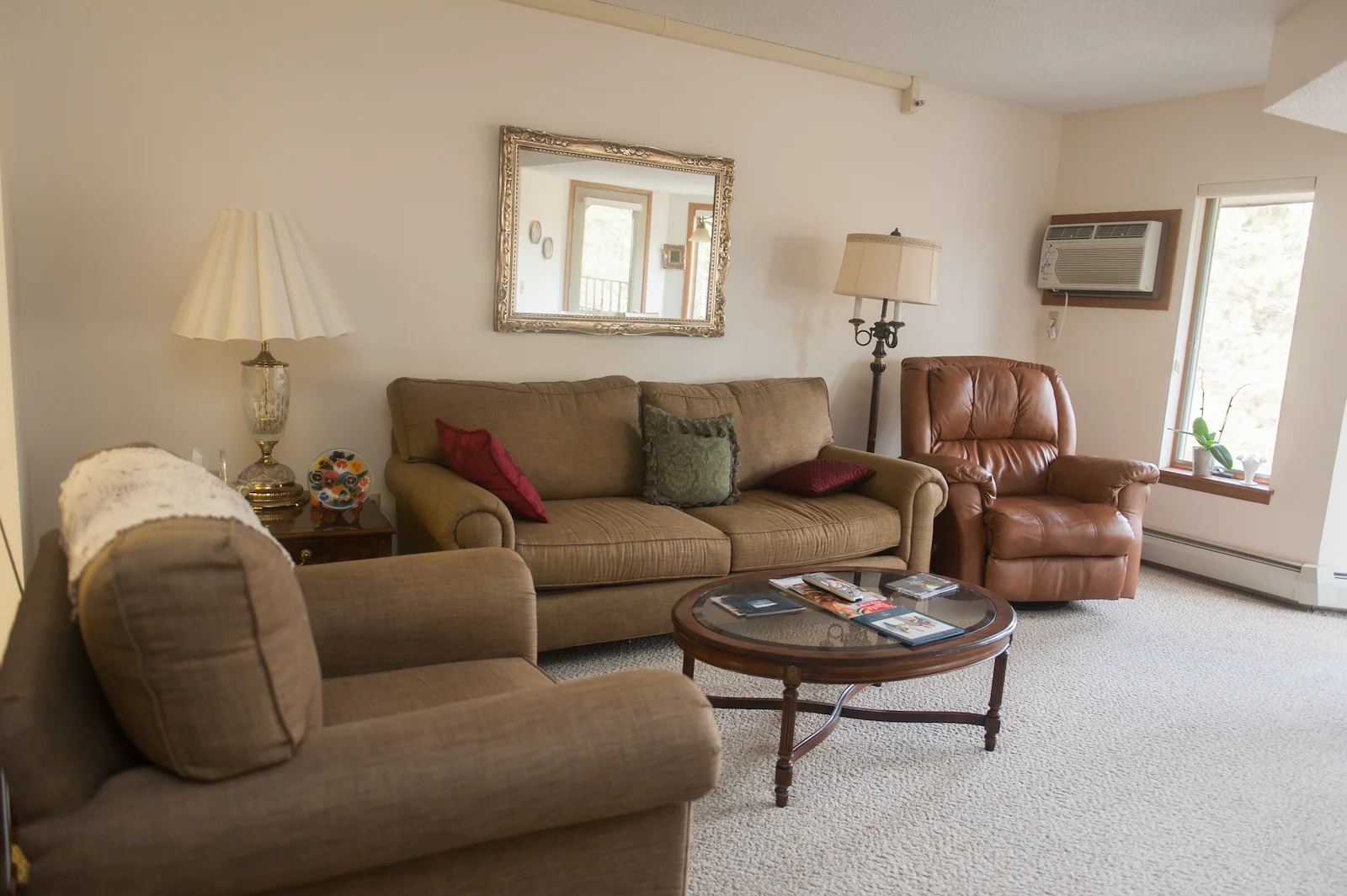 Image of WinterGreen (3)