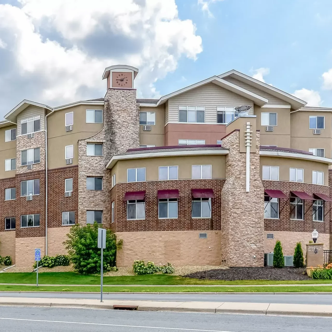 Image of StoryPoint Eagan (2)