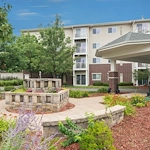 Park Vista Retirement Living North Hill East Moline, IL, exterior