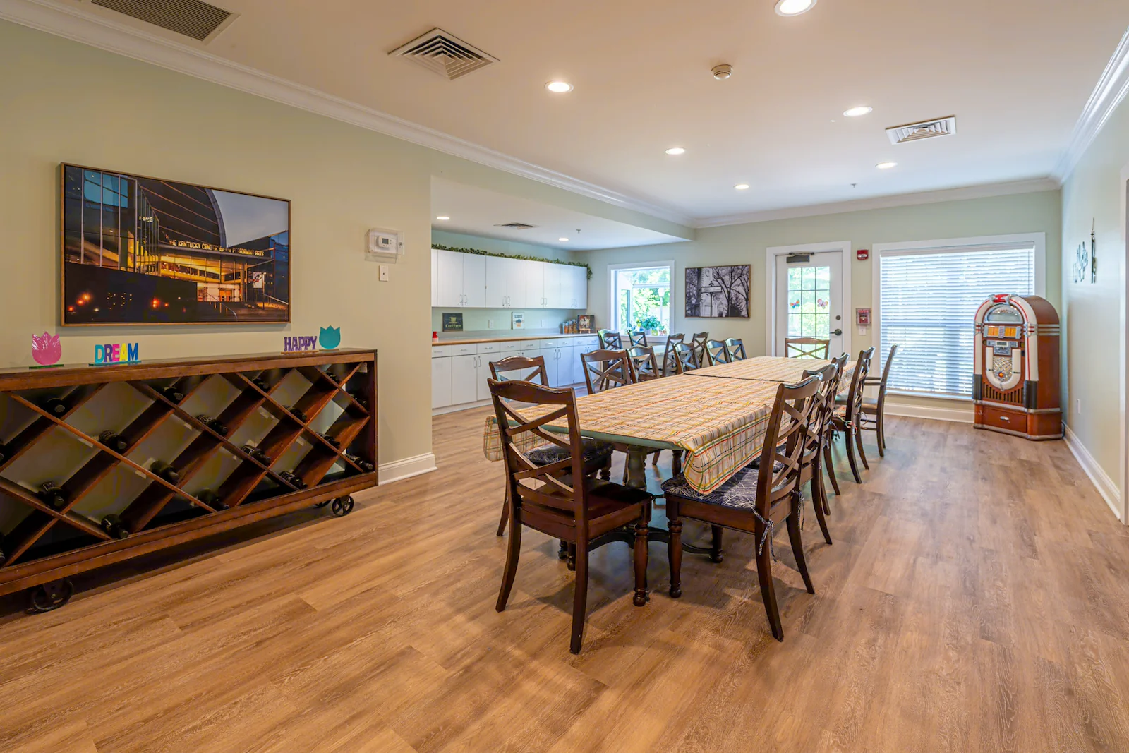 Image of The Pinnacle of Louisville (4)