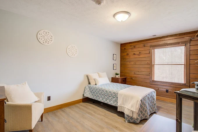 Image of Care Cardinal Belmont (10)