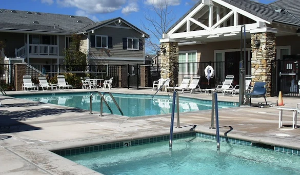 Image of Vintage Crest (3)