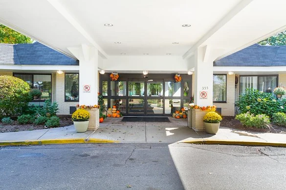 Image of Bloomfield Center For Nursing & Rehabilitation (3)