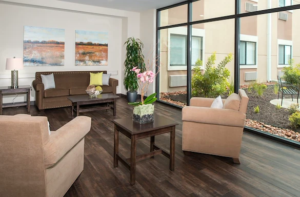 Image of The Enclave (6)