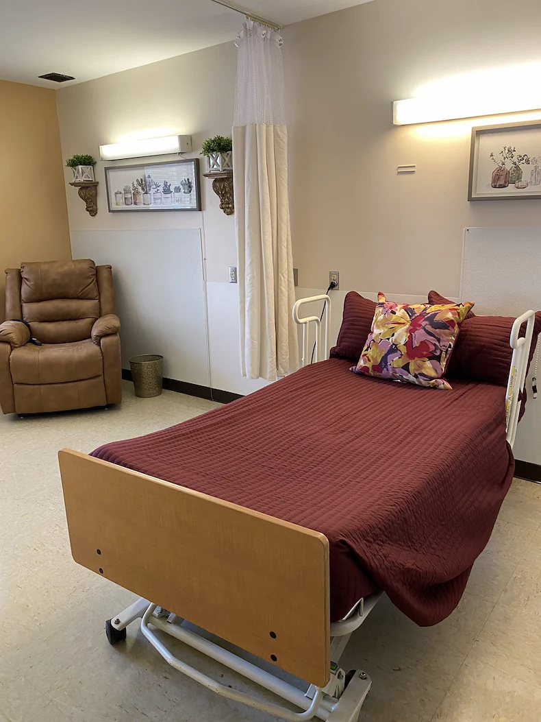 Image of Brickyard Healthcare - Fountainview Care Center (4)