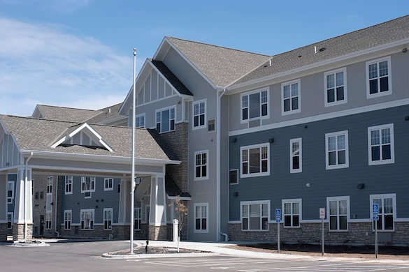 Image of Timber Pines by Vivie (1)