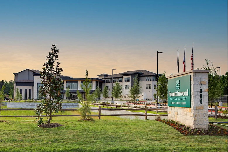 Image of Fountainwood at Lake Houston (1)