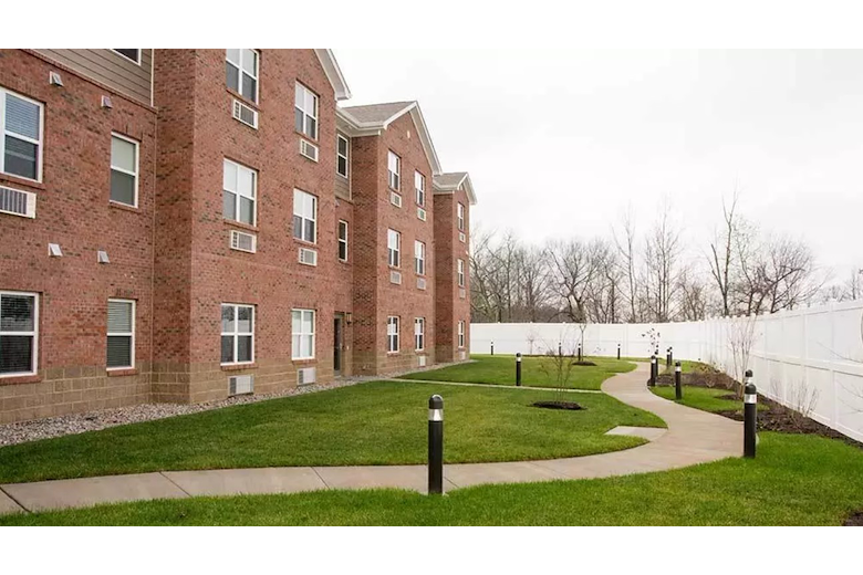 Image of RobinBrooke Senior Living (4)