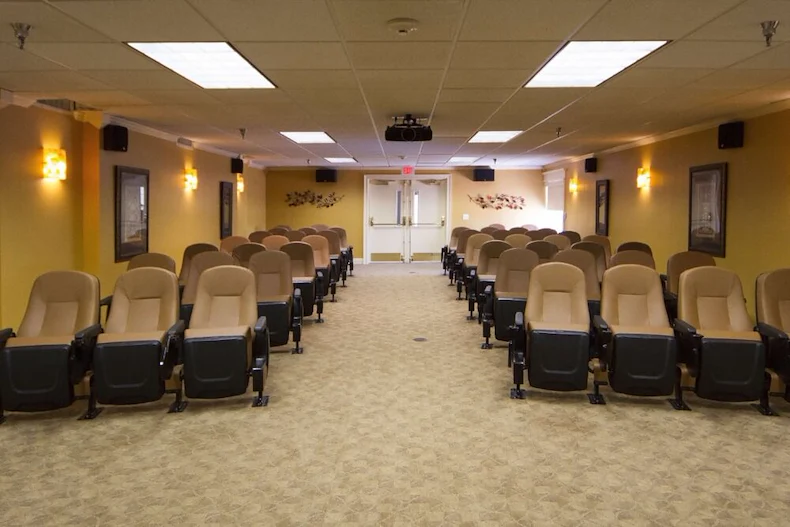 Image of Coral Oaks (7)