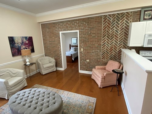 Image of Avia Senior Living Center (5)