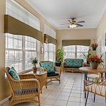 Image of Springtree Manor (9)