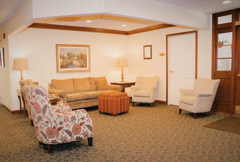 Image of Windsorwood Place Assisted Living Community (2)