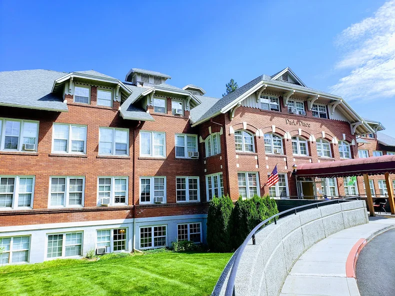 Image of Riverside Senior Living (1)