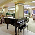 Image of Merrill Gardens at Bankers Hill (5)