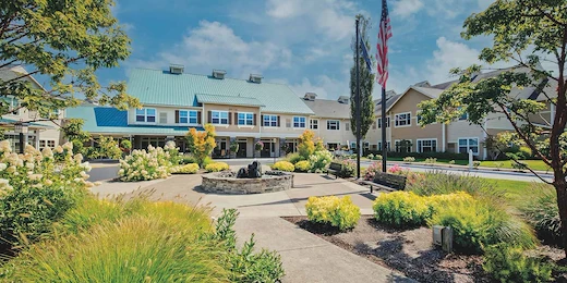 Hillside Senior Living in McMinnville, OR, front exterior