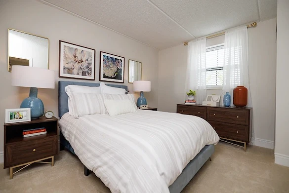 Addolorata Villa, continuing care retirement community offering independent living, assisted living, and memory care in Wheeling, IL, cozy apartment bedroom