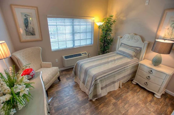 Image of Inspired Living at Hidden Lakes (4)