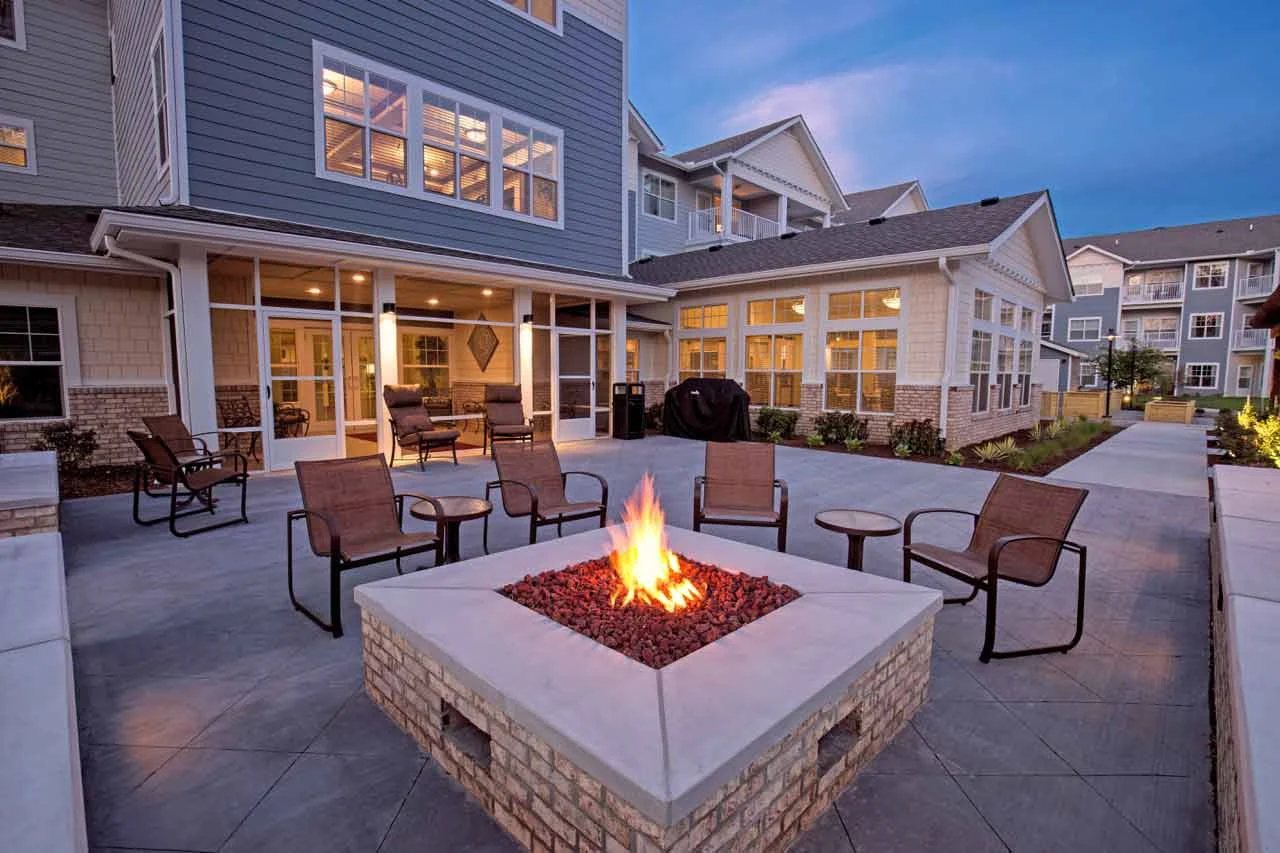 Willow Creek Gracious Retirement Living Hawthorn Senior Independent Living in Chesapeake, Virginia rear exterior patio firepit