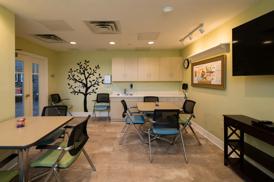 Image of Artis Senior Living of Commack (6)