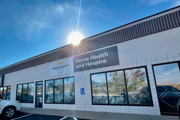 Monument Health Home Plus Hospice's Logo